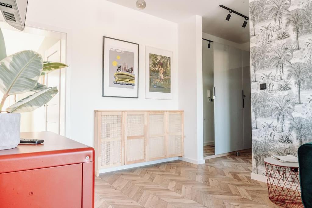 New Comfy Place By The Old Town Apartment Katowice